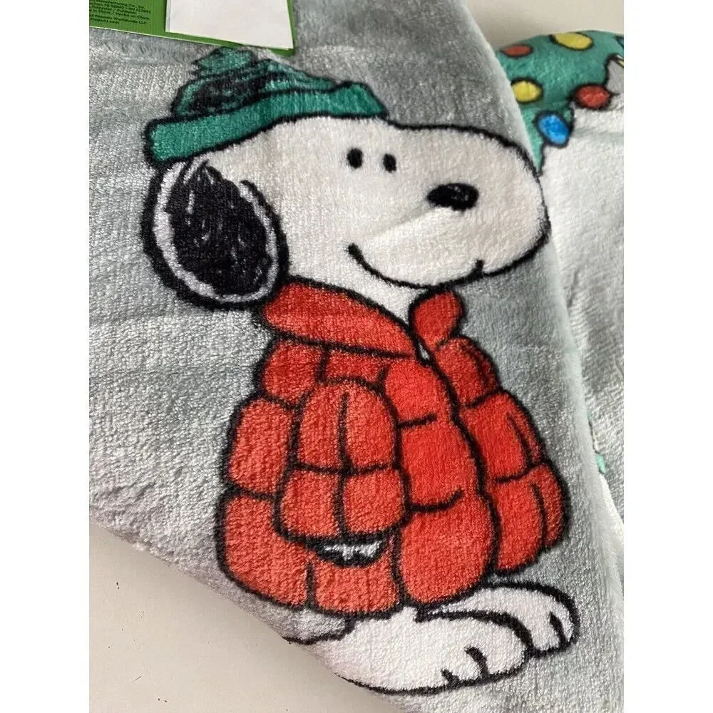 Peanuts Snoopy Puffer Jacket Woodstock Puffy Coat Soft Throw Blanket 50 X‎ 70”